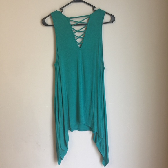 Studio T Green Tank CL - Picture 2 of 4